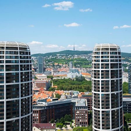 Luxury 1Bdrm On The 28Th Floor Leilighet Bratislava Eksteriør bilde
