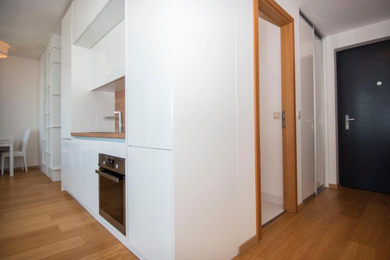 Luxury 1Bdrm On The 28Th Floor Leilighet Bratislava Eksteriør bilde