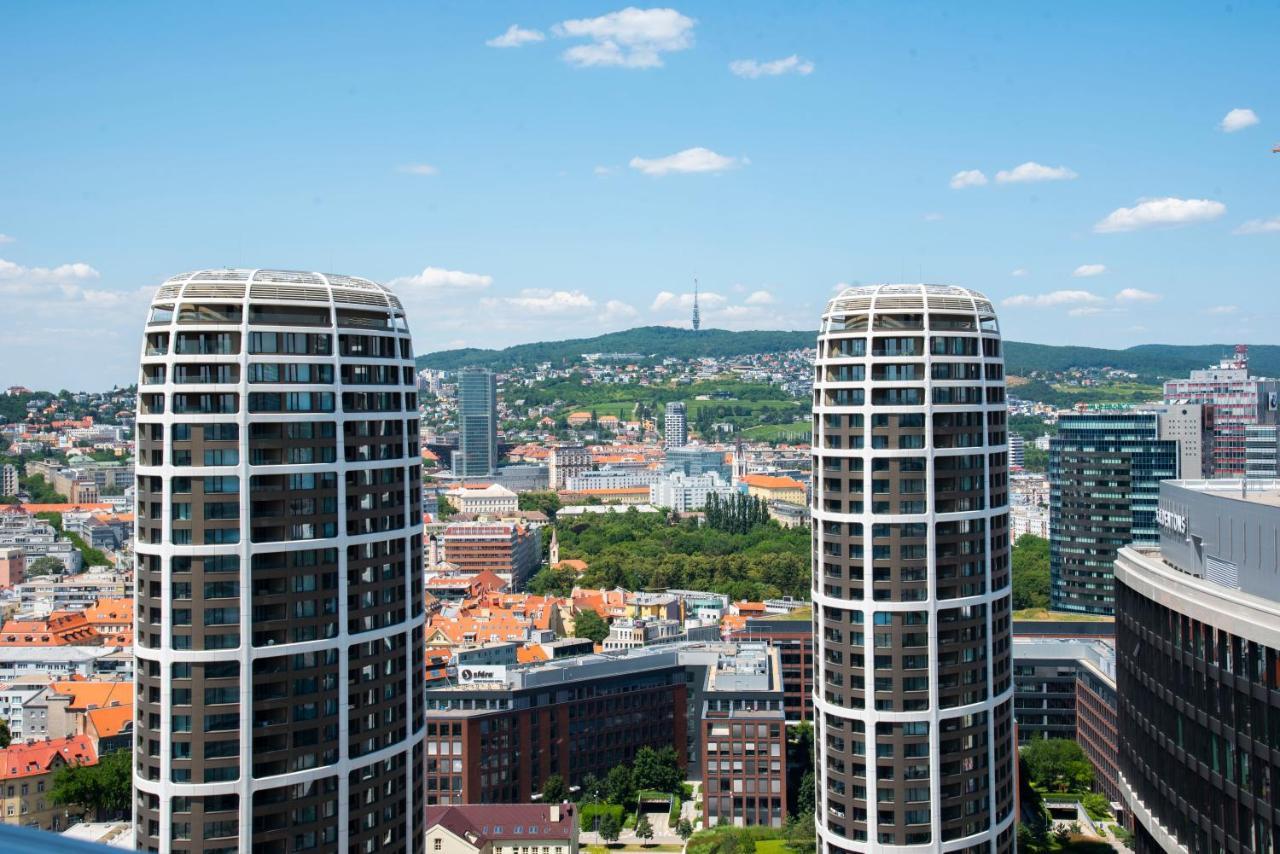 Luxury 1Bdrm On The 28Th Floor Leilighet Bratislava Eksteriør bilde